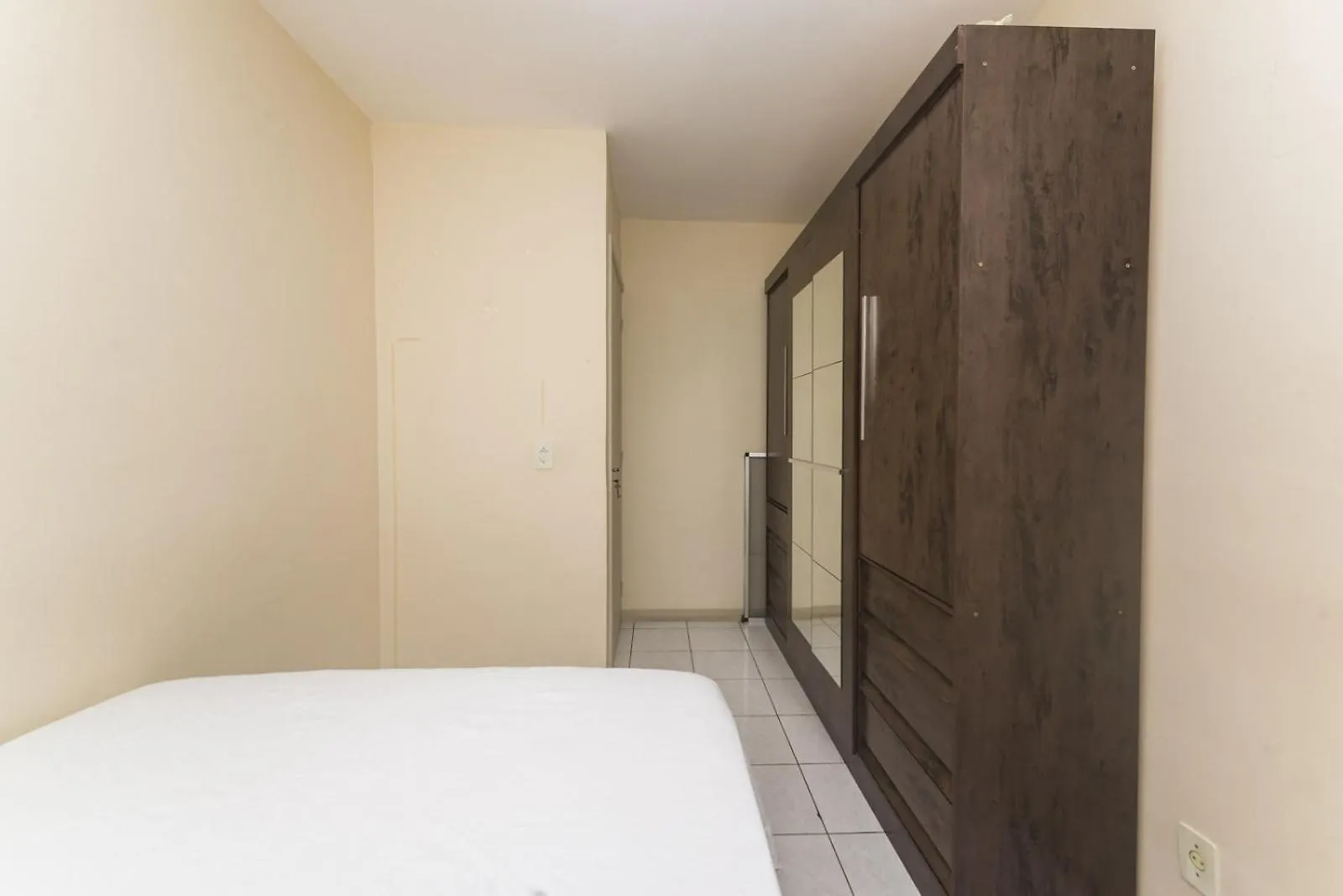 Rental Palhoca- Acomodacoes Residenciais III